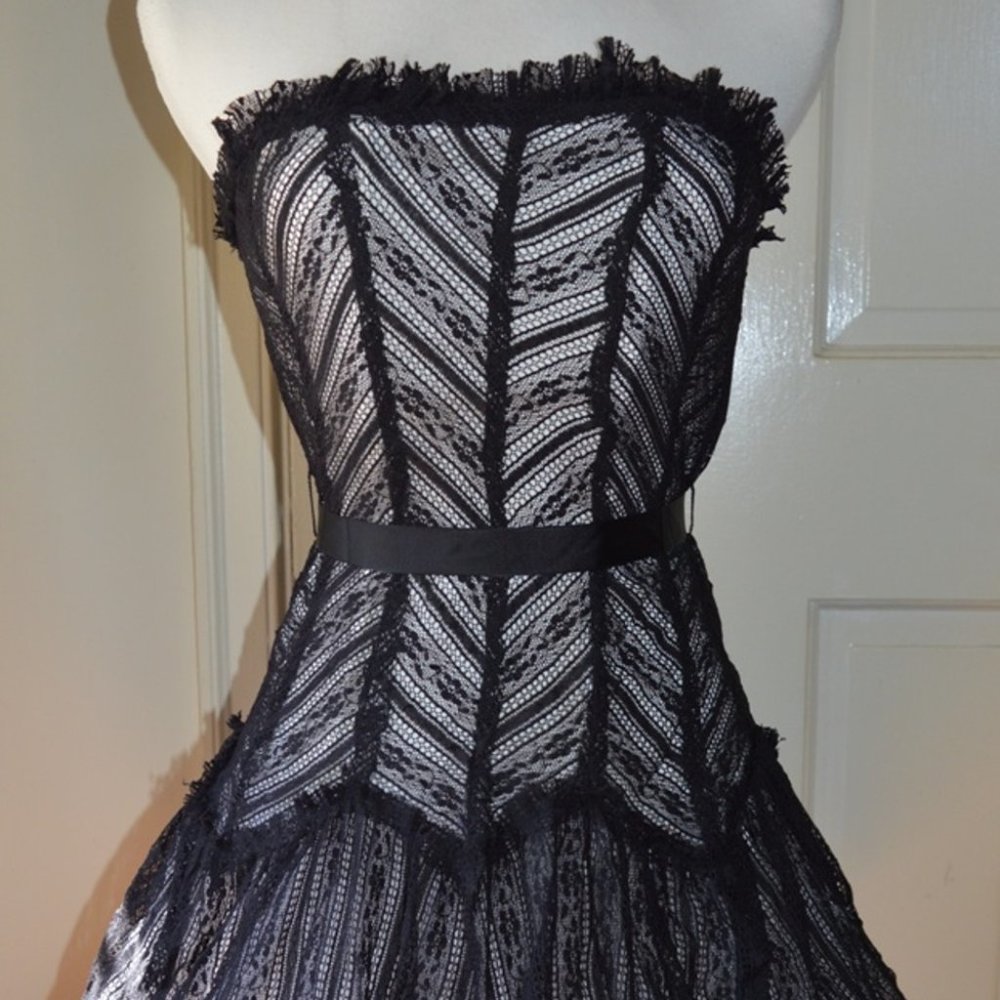 BLACK CROCHET & WHITE TULLE  MINI-DRESS STRAPLESS  CORSET BRA STYLE  BACK ZIPPER